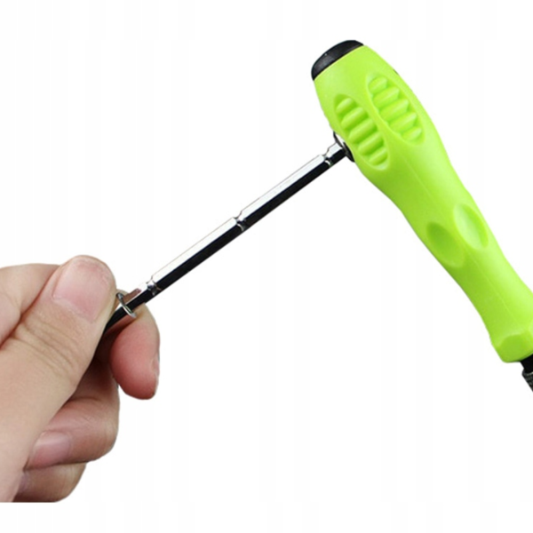 Kompaktes Feinmechaniker Werkzeugset mit Verlängerung und ergonomischem Griff.