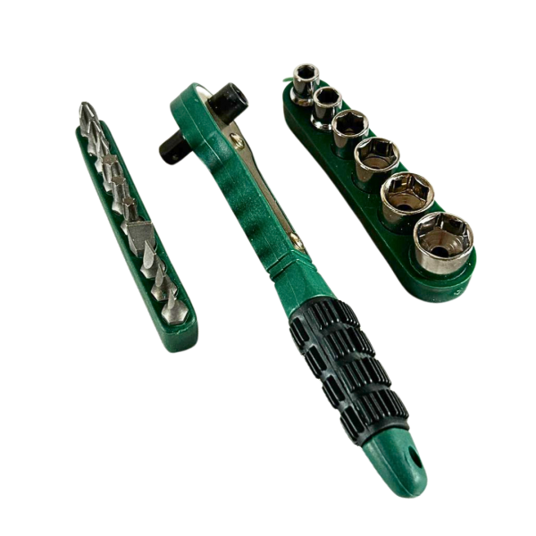 Werkzeug Set aus gehärtetem Stahl – langlebig und robust.