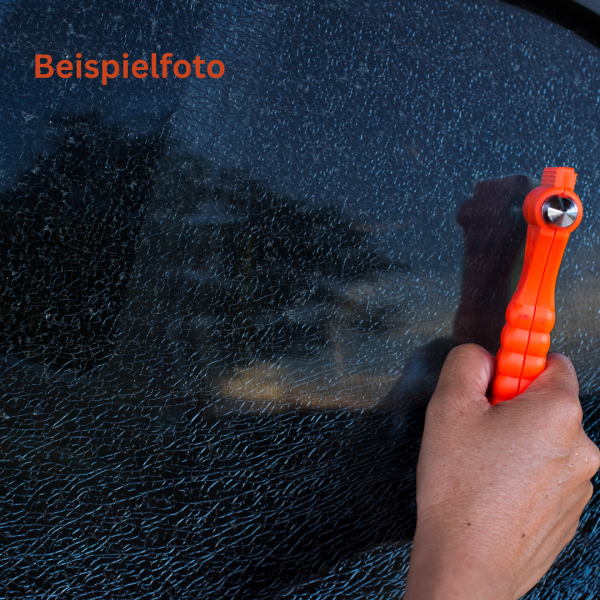 Glashammer mit Stahlspitzen – zum Einschlagen von Autoscheiben im Ernstfall.